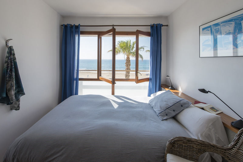 Apartamentos Wundermar Torredembarra Esterno foto