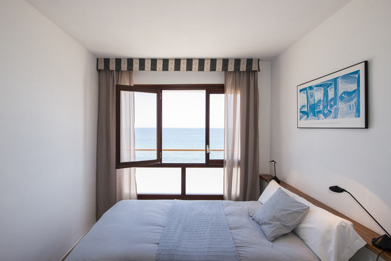 Apartamentos Wundermar Torredembarra Esterno foto